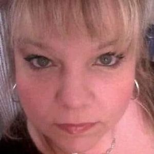 Meet your Posher, Candace